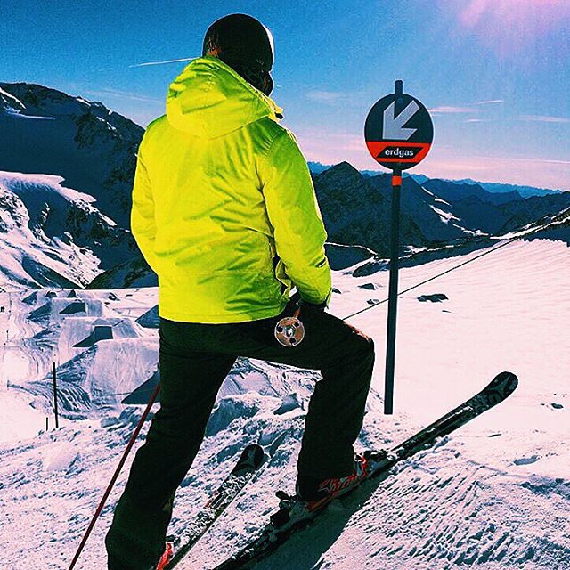 12331935_1487616114878407_393961891_n